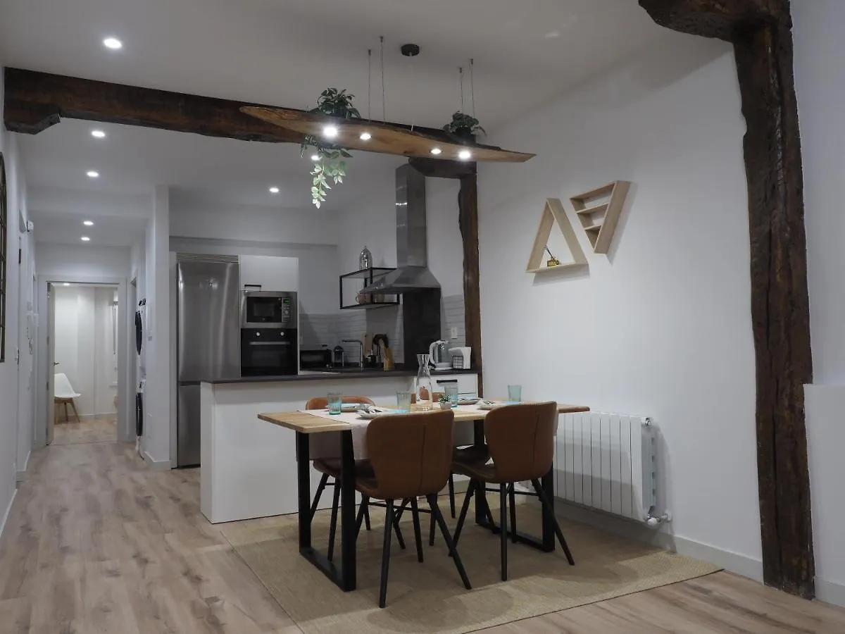 Etxe Maitia Flat Ideal For Home Office And Families And Friends Bilbao 0*,  Spain